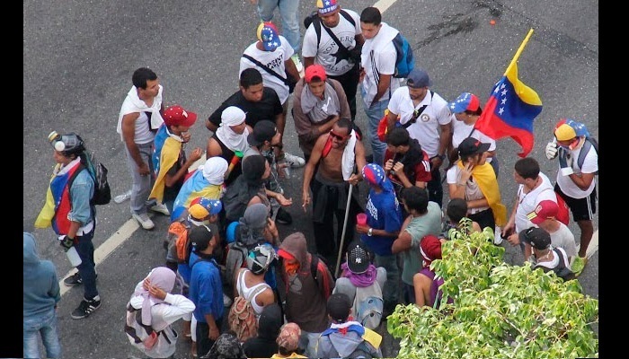 Guarimberos opositor