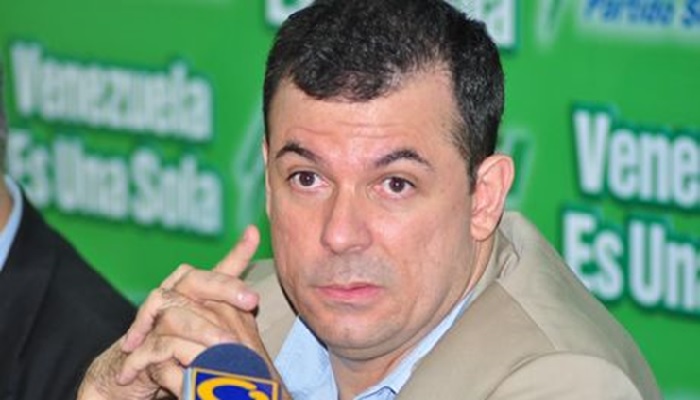 roberto enriquez