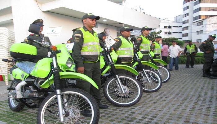 Policías colombianos