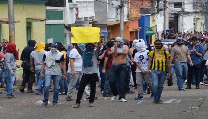 Paramilitarismo-Táchira