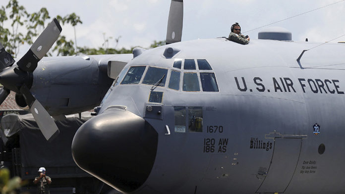 Estados Unidos - Aviones invasión