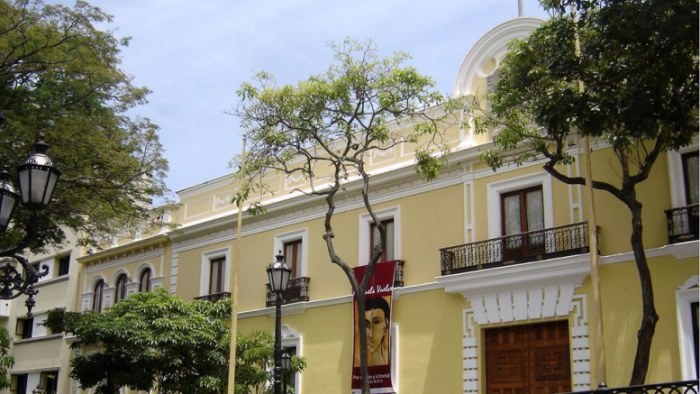 VIOLENCIA POLÍTICA -DETENIDOS - CASA AMARILLA