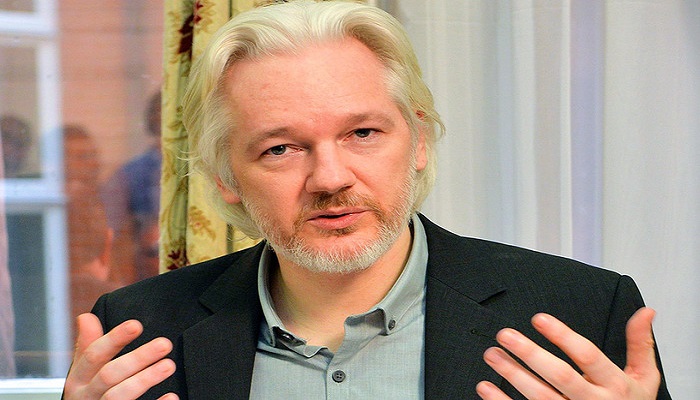 Julian Assange - Lenin-Moreno