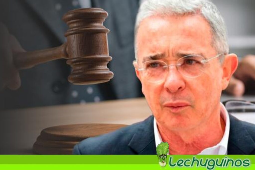 Álvaro Uribe enfrentará un juicio por soborno y manipulación