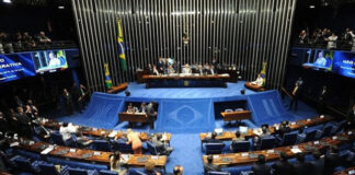 Senado de Brasil interpelará al canciller por visita injerencista de Pompeo