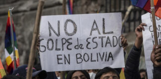 Alertan un segundo golpe contra la democracia en Bolivia