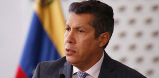 Henri Falcón anuncia su candidatura a la gobernación de Lara