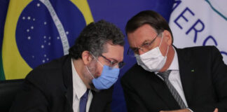 Canciller de Brasil le renuncia a Bolsonaro por no soportar sus locuras
