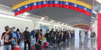 Retornan a Venezuela 250 connacionales provenientes de Perú