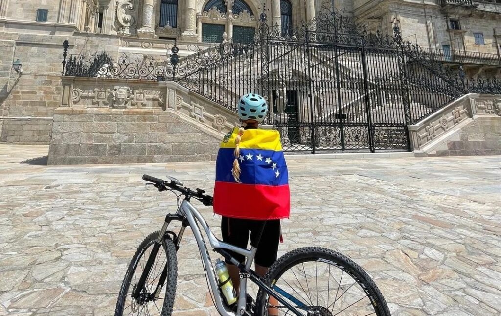 Vea la costosa bicicleta que utiliza Lilian Tintori en España