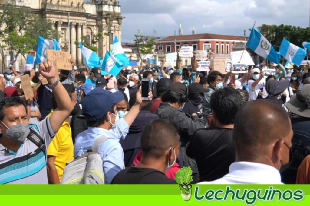 Protestan en Guatemala contra el presidente Alejandro Giammattei