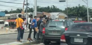 Vea la protesta de la “dirigencia” estudiantil en Carabobo pidiendo no ir a elecciones