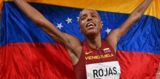 Nuevo Herald tras triunfo de Yulimar Rojas quiso decir que la atleta es colombiana.