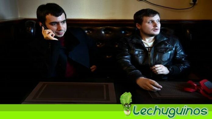 Los bromistas rusos Vladímir Kuznetsov y Alekséi Stoliarov, mejor conocidos como “Vován” y “Lexus”