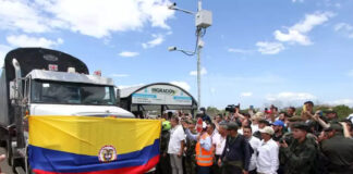 Maduro celebra reapertura de frontera entre Colombia y Venezuela