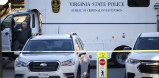 Tres muertos y dos heridos en un tiroteo en la Universidad de Virginia