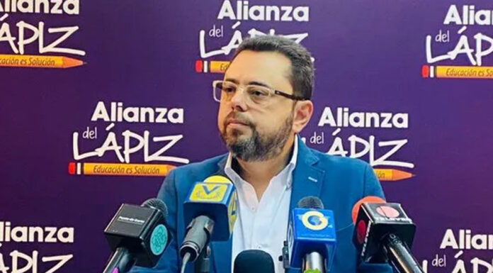 Antonio Ecarri pidió a la Plataforma Unitaria “comportarse como adultos”